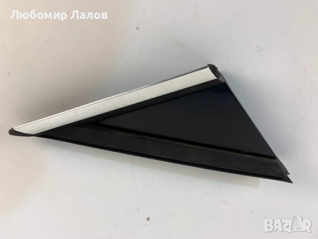 Предно ляво декоративно стъкло мъртва зона Peugeot 5008 (09-17) Пластмаса над ляв калник 96859482