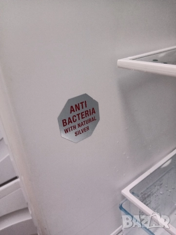 Комбиниран хладилник с фризер Бош Bosch Total No Frost с 2 години гаранция!, снимка 11 - Хладилници - 52580103