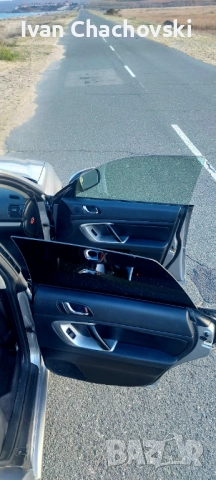Subaru Legacy 2.0R, снимка 11 - Автомобили и джипове - 52507613
