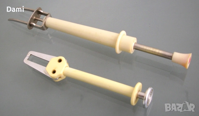 Соц.прибори за сервиране щипка вилица, снимка 2 - Антикварни и старинни предмети - 52974418