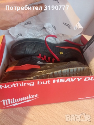 Нови.Milwaukee 42,43, снимка 3 - Маратонки - 52669860