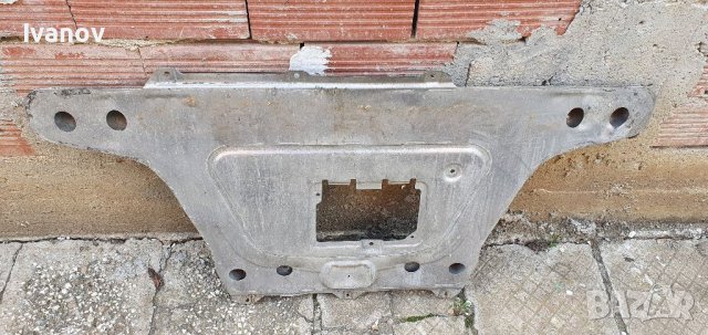 Алуминиева тава табла кора щит под мотора за бмв е46  bmw e46 