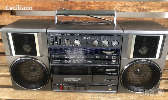 Радиокасетофон HITACHI TRK-9100 Е 