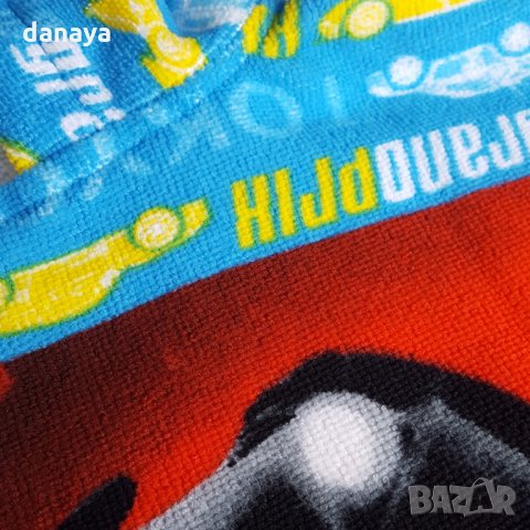 1608 Детско хавлиено пончо с качулка Маккуин, снимка 4 - За банята - 29501343