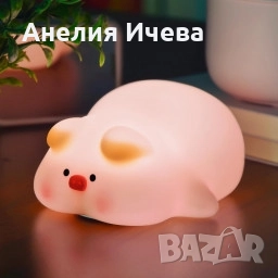 Мека гумена нощна лампа прасенце Pig LED Night Light – нежна светлина, която стопля сърцето, снимка 3 - Други - 52013936