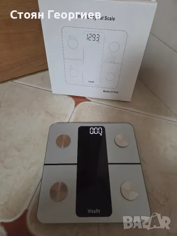 Чисто нов смарт кантар Vitafit VT7018 Цена-10 евро, снимка 3 - Електронни везни - 56317294