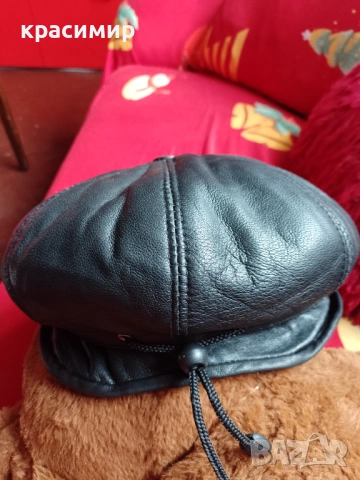 Кожена дамска шапка, снимка 2 - Шапки - 54364628