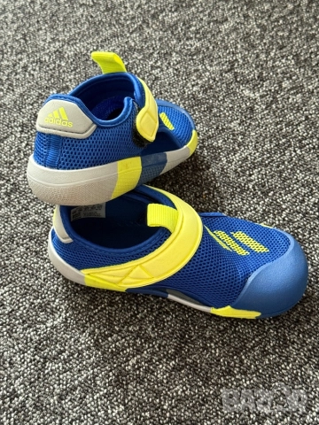 Детски сандали Adidas, снимка 2 - Детски сандали и чехли - 51781064