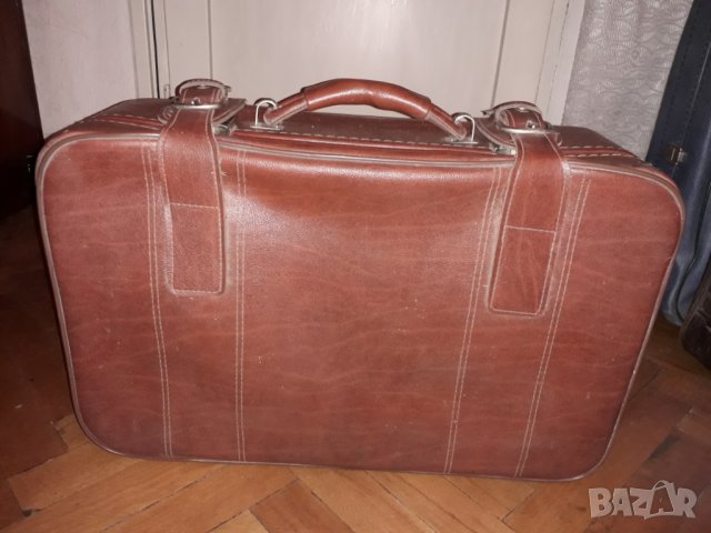 Малък кожен кафяв куфар за ръчен багаж, снимка 1 - Куфари - 31085901