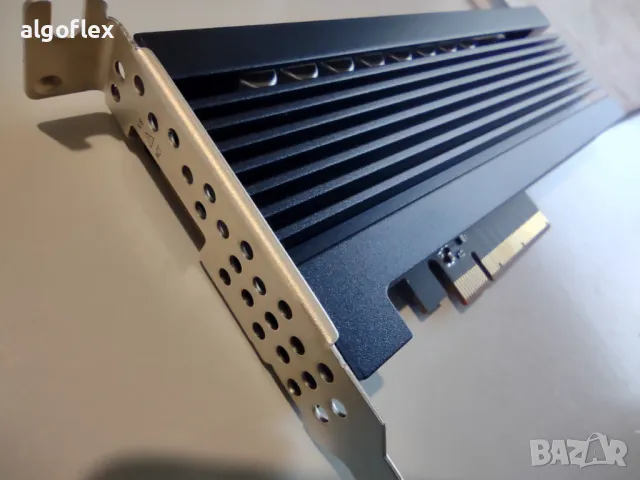 Samsung NVMe PM1725 3.2TB PCIe x8 3.0 Low Profile SUN OEM F320 SSD Server Grade, снимка 2 - Твърди дискове - 47512791