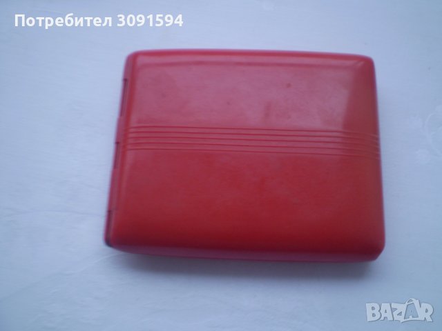Ретро Червена Табакера Бакелит маркирана БАКЕЛИТКООП, снимка 3 - Други ценни предмети - 38872375