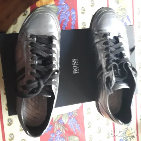 HUGO BOSS оригинални маратонки, снимка 3 - Маратонки - 47818784