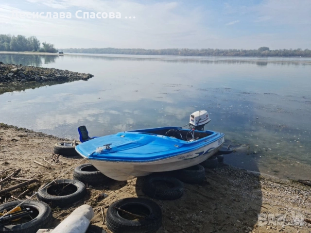 Продавам лодка Zafir 2-4метра с мотор Jonson 25к.с, снимка 2 - Воден транспорт - 52110374