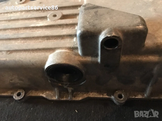 Капак на клапаните за Isuzu Trooper 3.0 TDI, снимка 2 - Части - 54312839