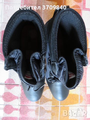 Puma karmin bellows wedge платформи, снимка 2 - Дамски ежедневни обувки - 40438171