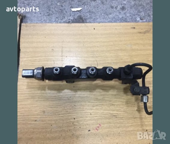 Peugeot 3008 1.6hdi 109кс горивна рейка, снимка 2 - Части - 40603869