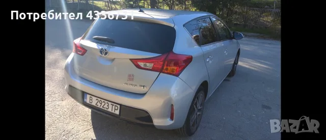 Toyota Auris Hybrid , снимка 7 - Автомобили и джипове - 56452569