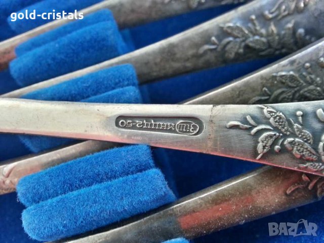 Руски посребрени лъжици в кутия, снимка 3 - Антикварни и старинни предмети - 30635067