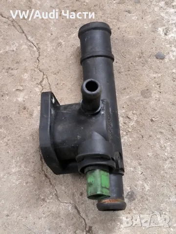 Корпус тройник фланец термостат за Сеат Леон Толедо Seat Leon Toledo 237208624, снимка 2 - Части - 49547286