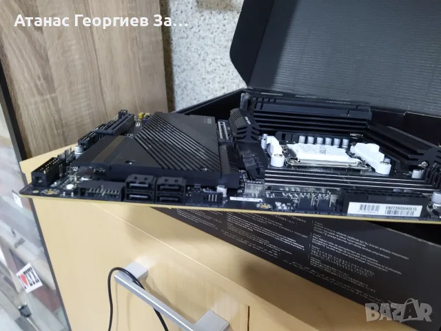 Продавам Дънна платка GIGABYTE B650 AORUS PRO AX, снимка 5 - Дънни платки - 56275030