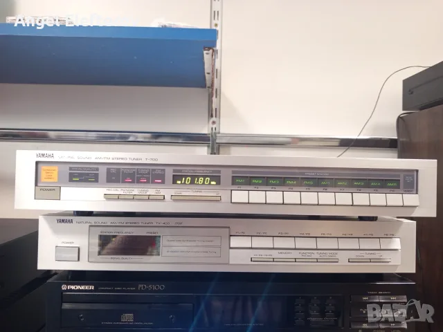  Yamaha T-700 stereo tuner