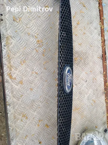 Решетка преден капак Ford Escort VII Estate (01.1995 - 02.1999), снимка 5 - Части - 50418947