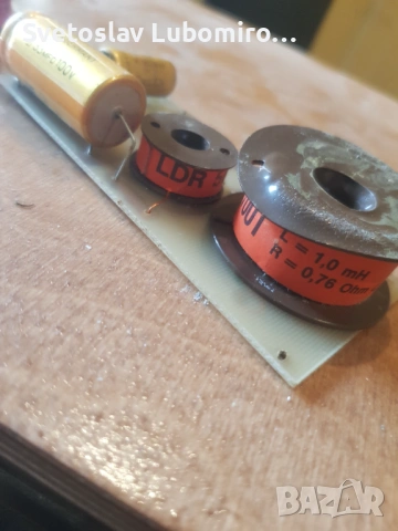 Разни , снимка 2 - Тонколони - 53875961