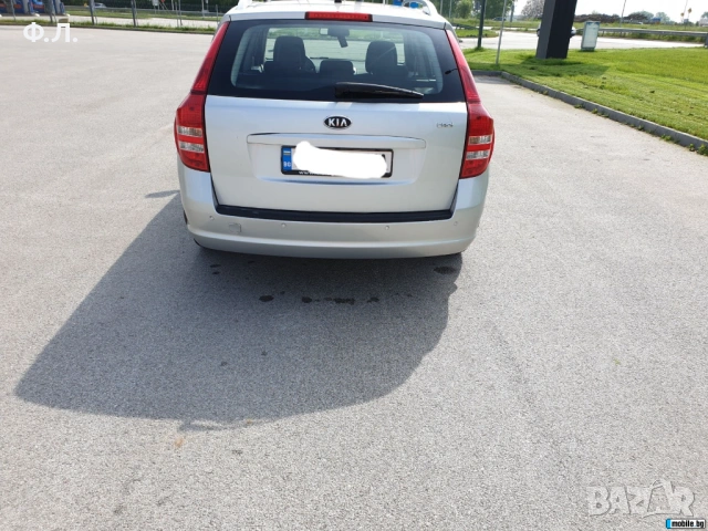 Kia Ceed 1.6 CRDi GT, снимка 7 - Автомобили и джипове - 53993185