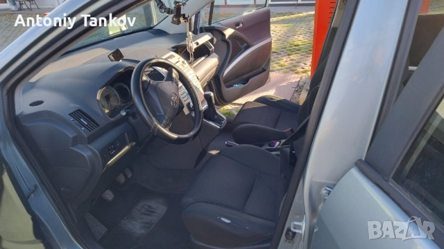 Toyota corolla verso (бартер за малък трактор) , снимка 7 - Автомобили и джипове - 52533166