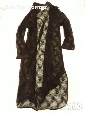 Много луксозна копринена горница в черно, марка KIKI RIKI  с конусовидни ефектни копчета, снимка 14 - Туники - 37446306