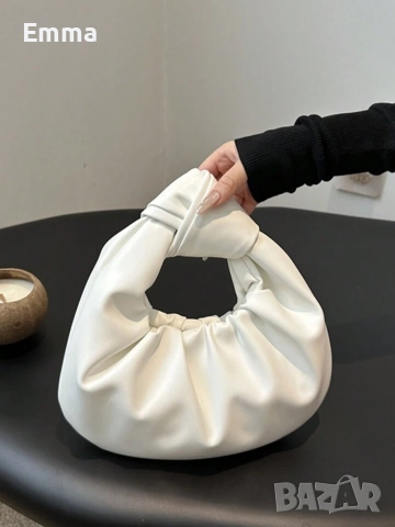 Елегантна дамска чанта за всеки повод 	•	Модерна чанта – стил и удобство в едно, снимка 2 - Чанти - 52078103