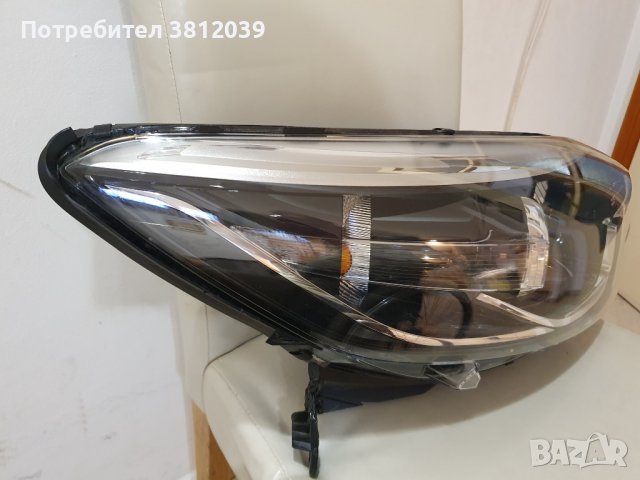 Десен фар за Renault Captur  / Рено Каптюр (2013-2017), снимка 5 - Части - 44318454