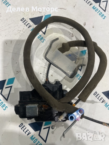 Брава предна лява от Infiniti Q50 3.5I Hybrid AWD, 306 ph., 2015, 111 000 km. 