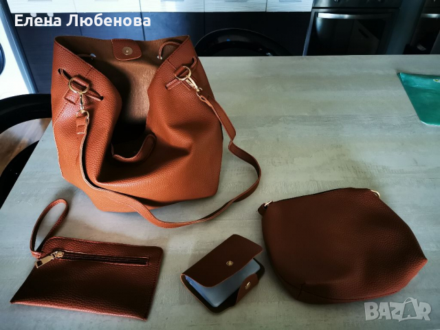 Дамска чанта с три допълнителни несесера, снимка 2 - Чанти - 36571367