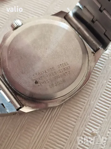 Продавам два часовника BWC и CASIO , снимка 4 - Мъжки - 55817064