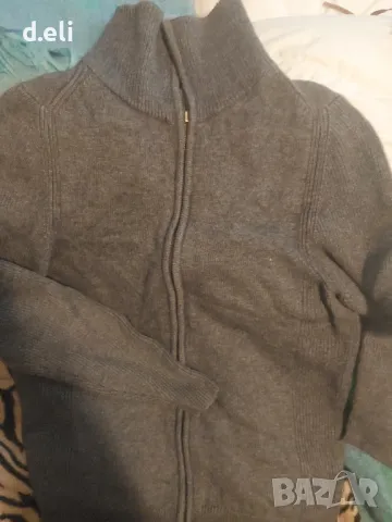 Cashmere 🇮🇹  Нова Жилетка с 50% Кашмир , снимка 4 - Пуловери - 48496938