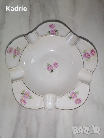 стар порцелан пепелник 