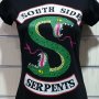 Нова дамска тениска с дигитален печат на сериала RIVERDALE, Southside serpents, снимка 3