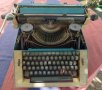 Пишеща машина Optima М16, снимка 1 - Антикварни и старинни предмети - 42142338