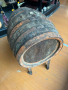 Стара дървена бъчва на стойка, снимка 5