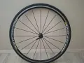 Предна шосейна капла Mavic Aksium, оборудвана с външна гума Schwalbe Durano Plus., снимка 1