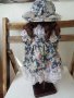 Продавам порцеланова колекционерска кукла -ELIZABETH-А, снимка 5