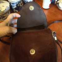 РАЗПРОДАЖБА  Италианска чанта естествена кожа , снимка 4 - Чанти - 20598839