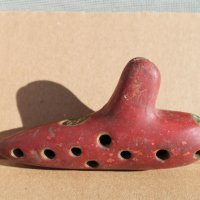 Детска керамична свирка с печат на майстора, снимка 1 - Антикварни и старинни предмети - 31754884