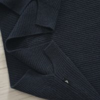 Emporio Armani Oversize Wool/ Cashmere Mens Size S/M НОВО! ОРИГИНАЛ! Мъжки Вълнен Пуловер!, снимка 11 - Пуловери - 42628460