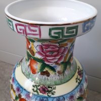 Китайска порцеланова ваза, снимка 3 - Вази - 31278955