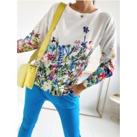Уникален топ в бяло Пролет  , снимка 4 - Блузи с дълъг ръкав и пуловери - 38110448