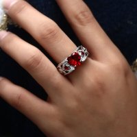 Масивен посребрен пръстен с червен сапфир сърце, снимка 4 - Пръстени - 31616294