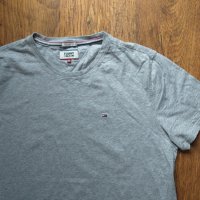 Tommy Hilfiger - страхотна мъжка тениска размер - ХЛ, снимка 4 - Тениски - 40580957