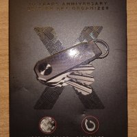 Ключодържател KEYSMART® X. Гравирано издание за 10-годишнината., снимка 1 - Други - 42770724